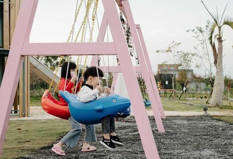 تختخواب و صبحانه Star Deco Resort