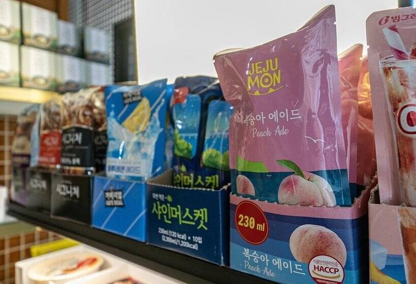 هتل Gongju White Castle