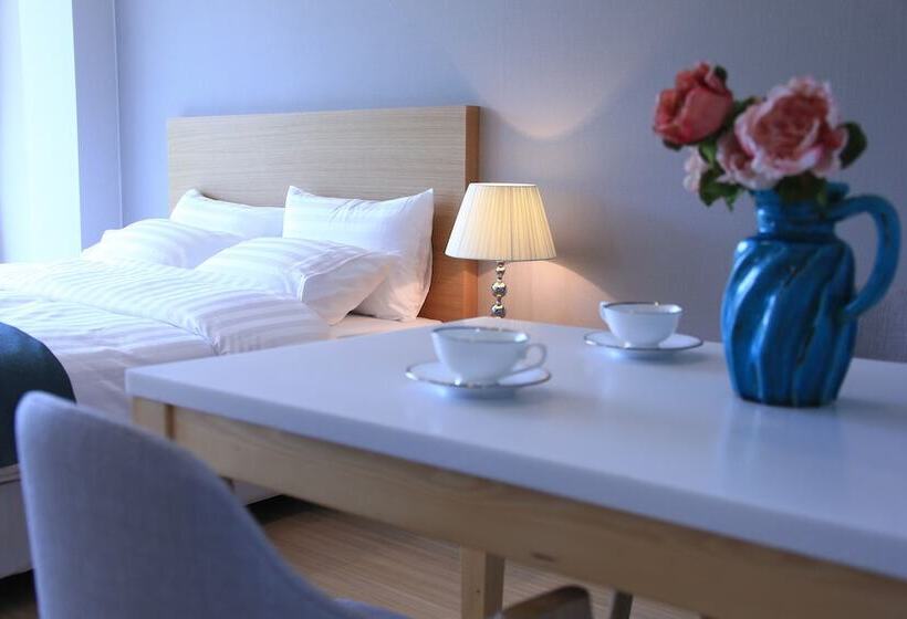فندق Goseong Sunshine Beach Pension