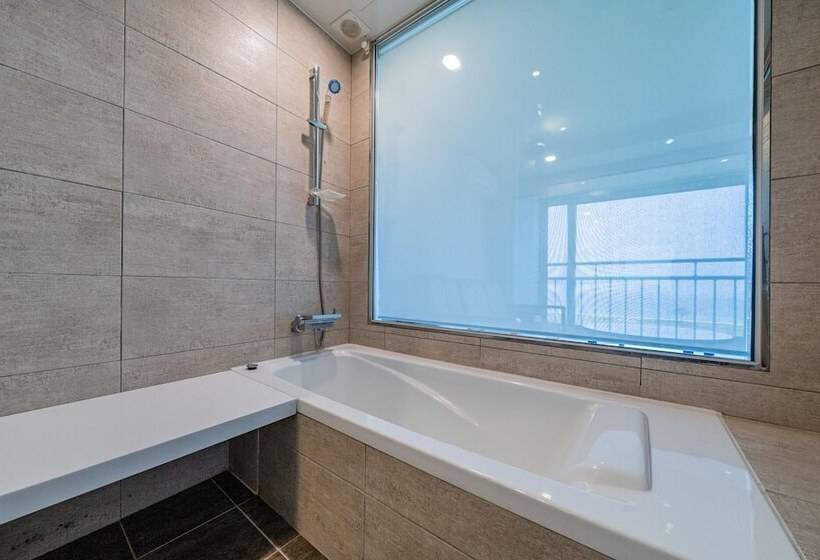فندق Goseong Sunshine Beach Pension