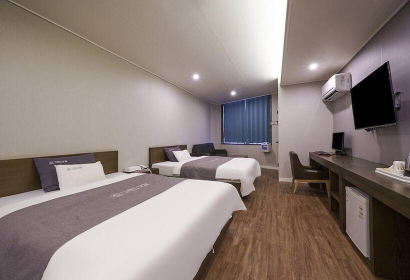 هتل Naju Grand
