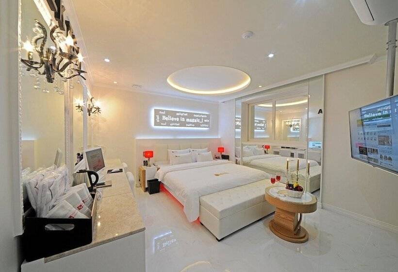 ホテル Yeongdeok Ganggu Prot Myeongpum