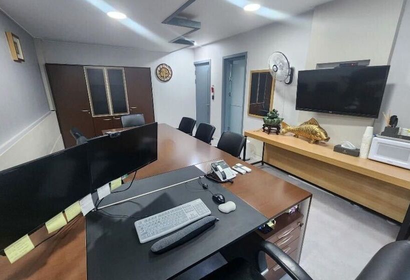 مُتل Boryeong Sinboryeong Biztown