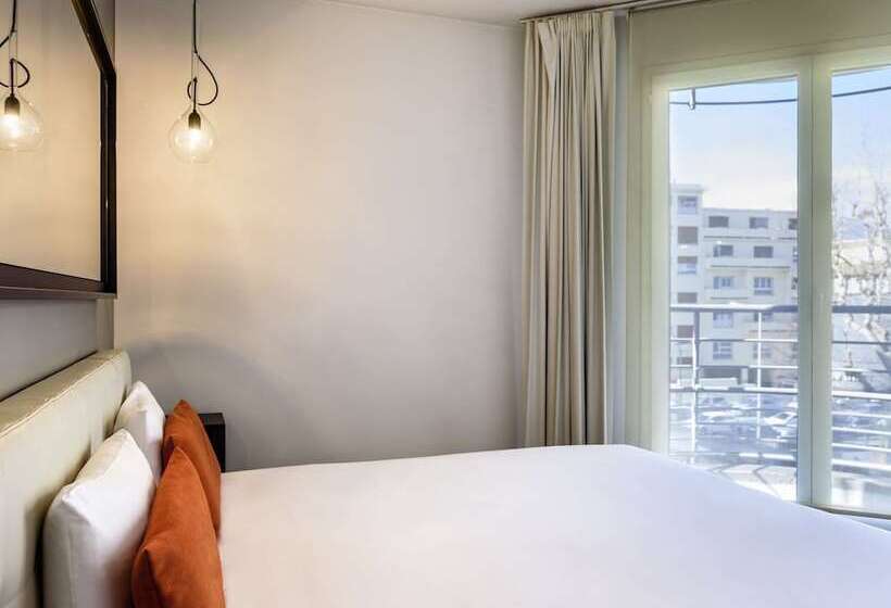 Adagio Nice Centre