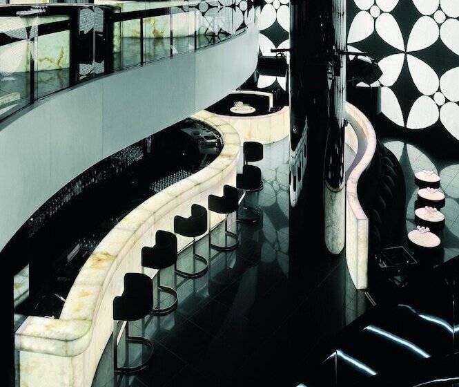 هتل Armani  Dubai