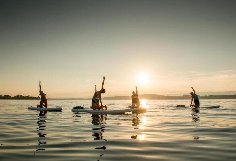 בית מלון כפרי Bad Murtensee