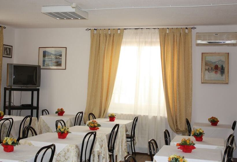 בית מלון כפרי Belvedere