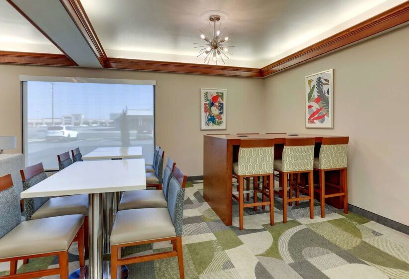 هتل Best Western Plus Riata