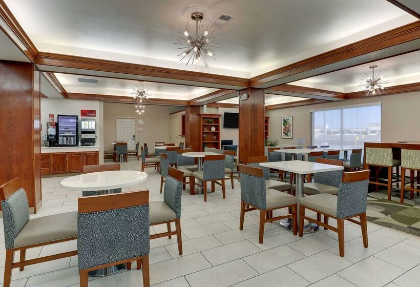 Hotel Brownwood Express Inn & Suites