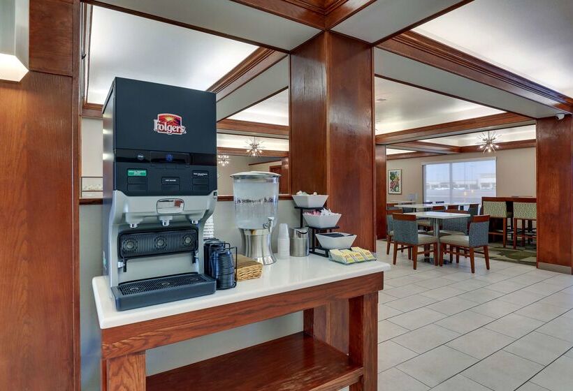 Hotel Brownwood Express Inn & Suites