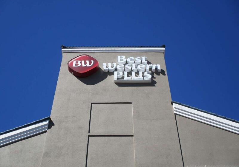 هتل Best Western Plus Riata