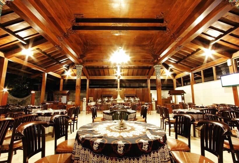 هتل Cakra Kusuma