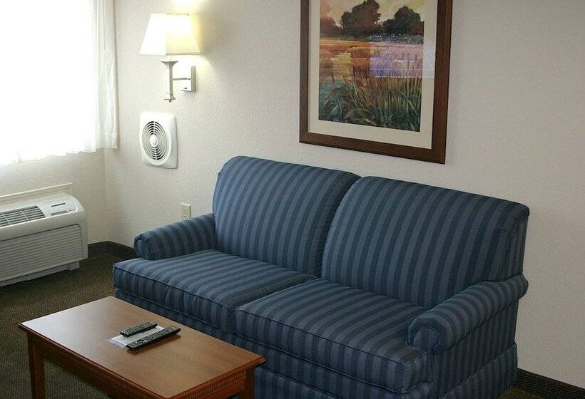 هتل Candlewood Suites Macon By Ihg