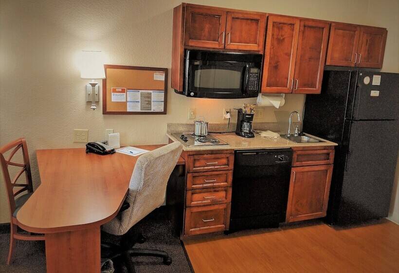 هتل Candlewood Suites Macon By Ihg