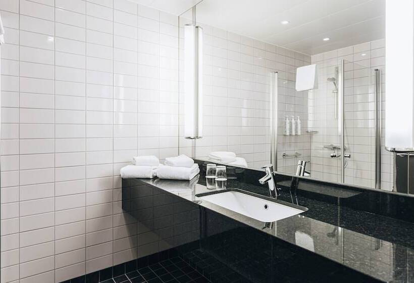 Fotos del hotel Courtyard By Marriott Stockholm Kungsholmen:  40