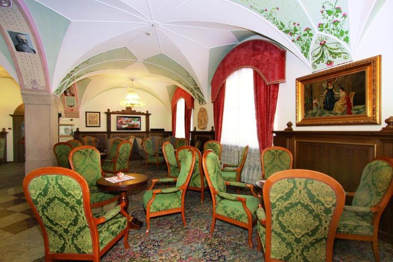 هتل Dolomiti Schloss