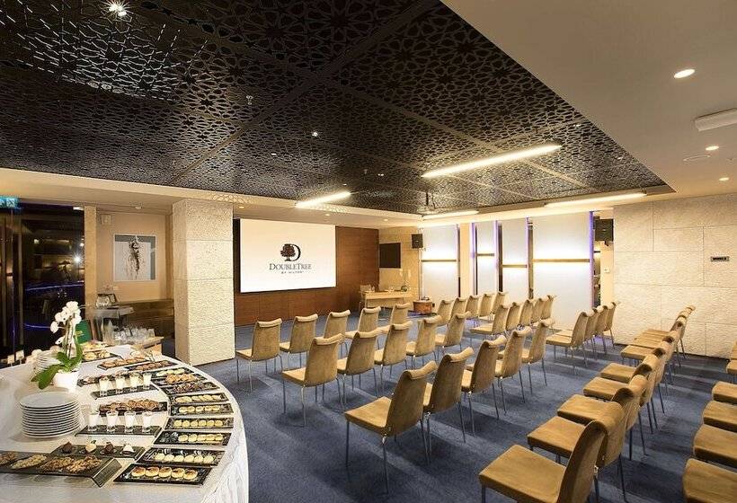 هتل Doubletree By Hilton  Istanbul  Old Town