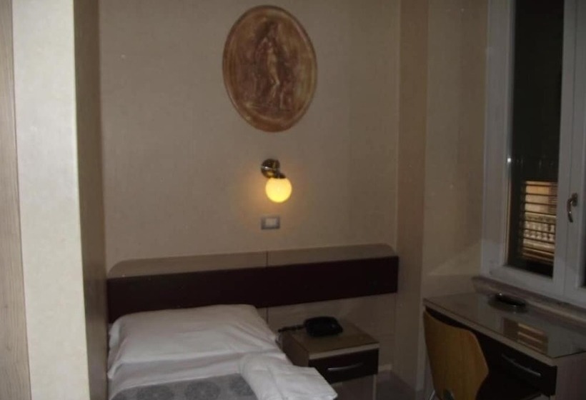Fotos del hotel Elide:  11