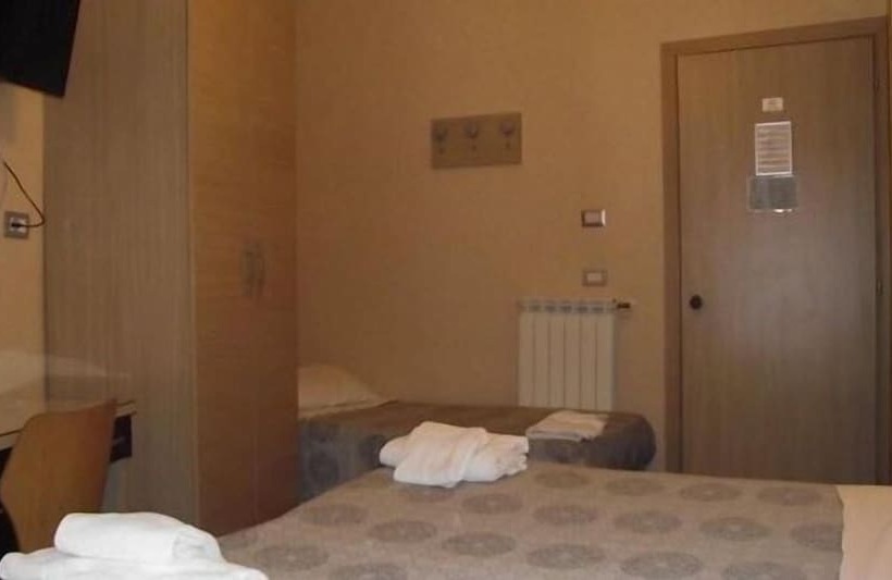 Fotos del hotel Elide:  4
