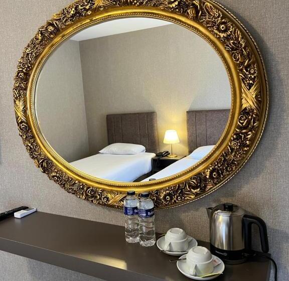 Fotos del hotel Flower Palace:  17