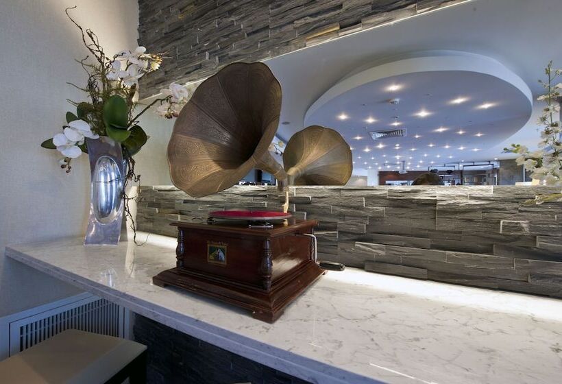 Fotos del hotel Grand S:  47