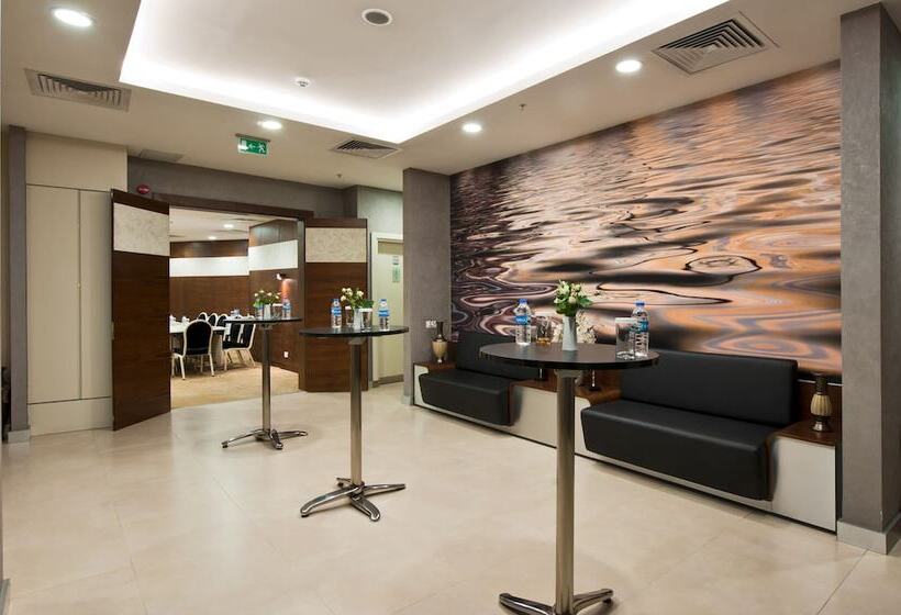 Fotos del hotel Grand S:  50