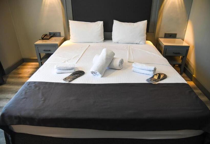 Fotos del hotel Grand S:  12