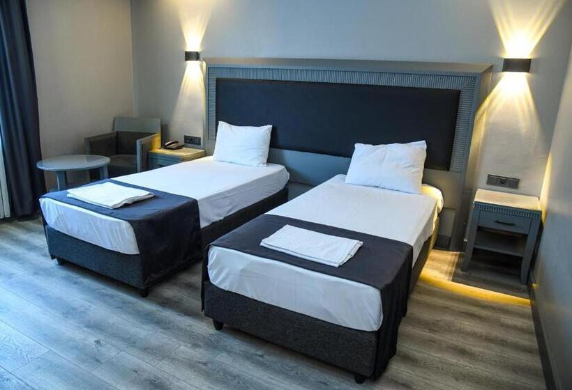 Fotos del hotel Grand S:  4