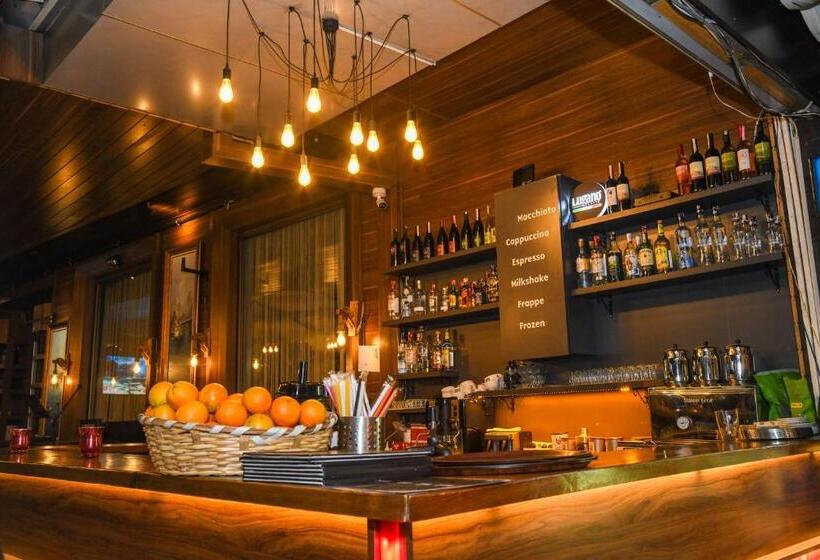 Fotos del hotel Grand S:  44