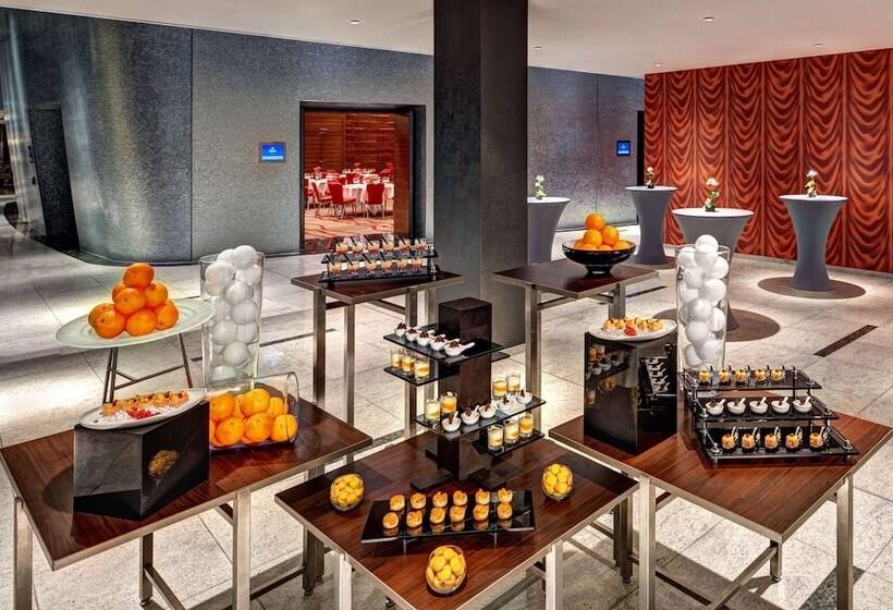 Fotos del hotel Hilton Frankfurt Airport:  48