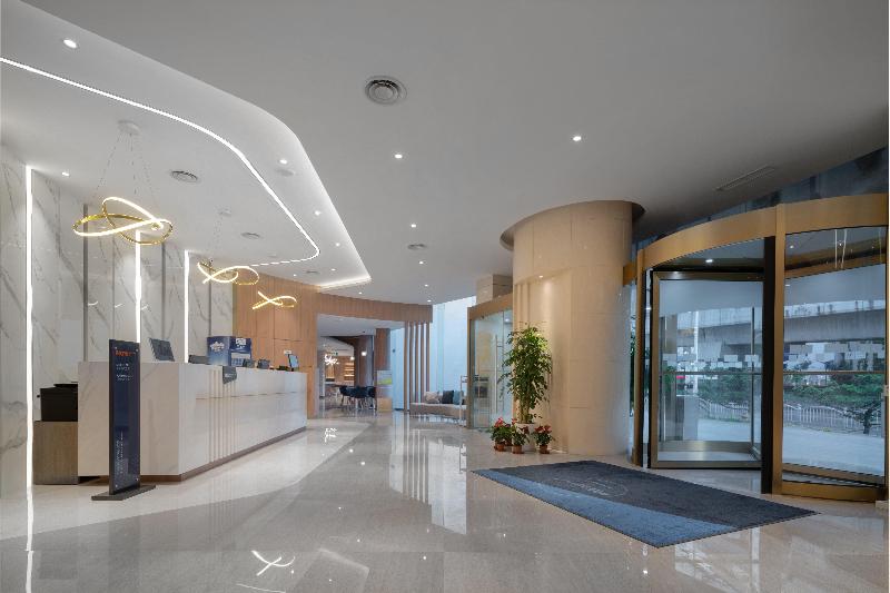 Hotel Holiday Inn Express Shanghai Jinqiao Central