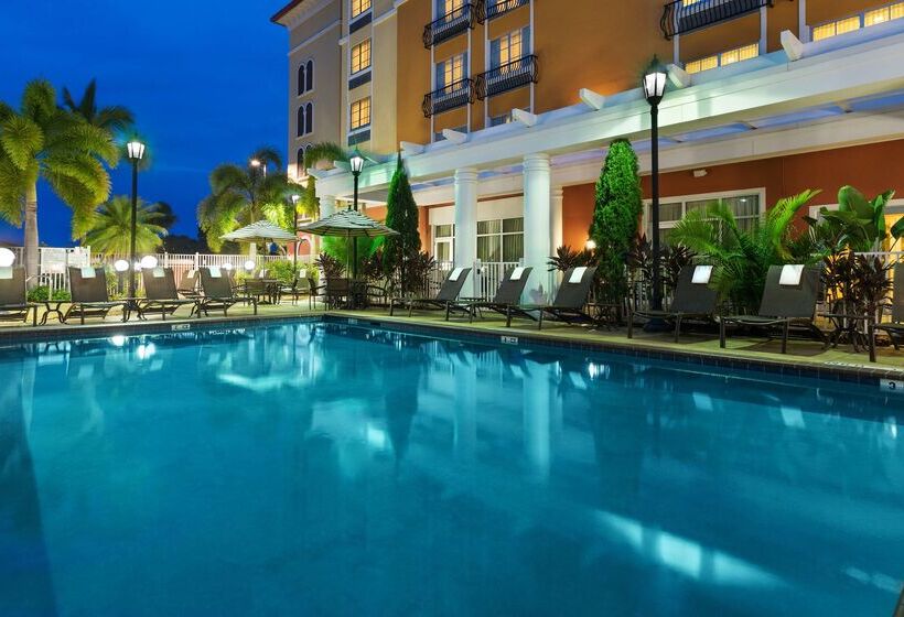 فندق Hyatt Place Coconut Point