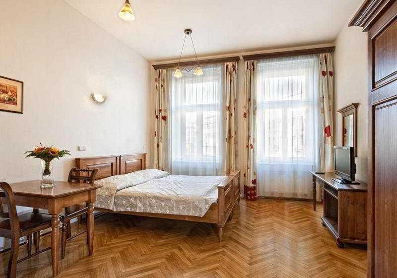 Fotos del hotel Lesser Town:  8