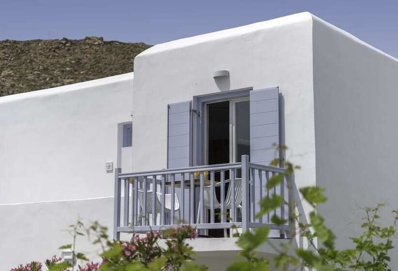 هتل Maki S Place