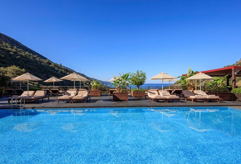 هتل Manaspark Deluxe