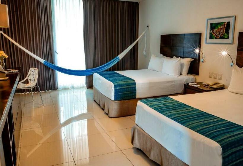 Fotos del hotel Mesón De La Luna  & Spa:  15