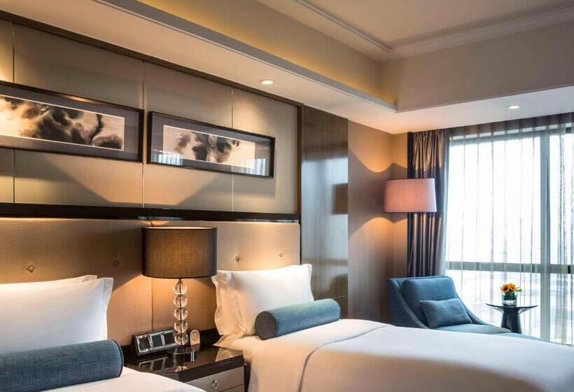 فندق Pullman Shanghai Jing An