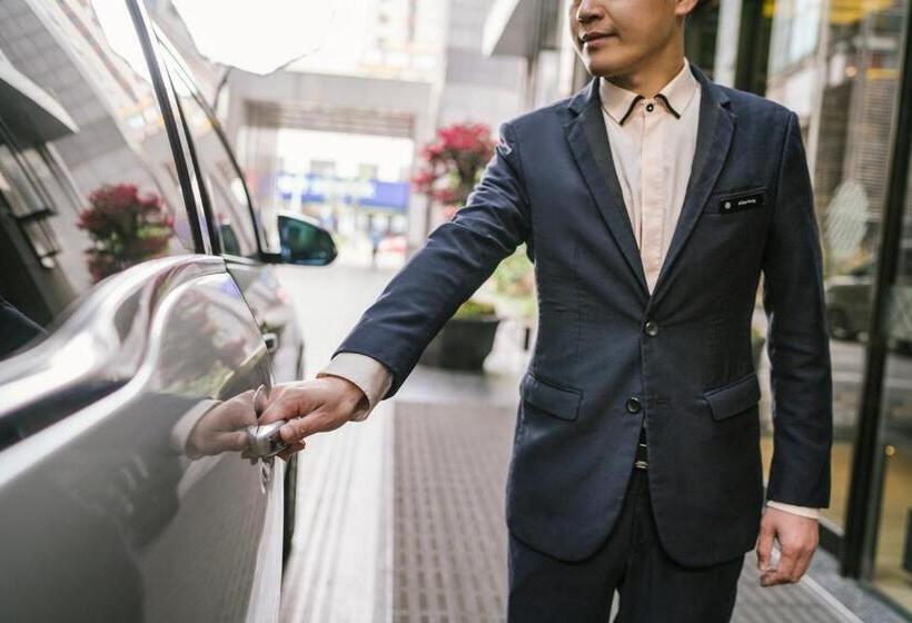 בית מלון כפרי Pullman Shanghai Jing An