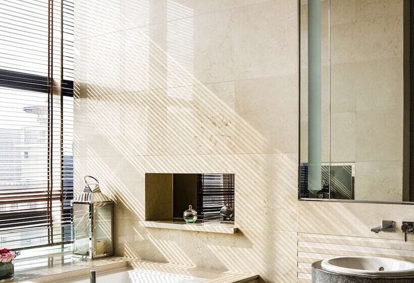 בית מלון כפרי Pullman Shanghai Jing An