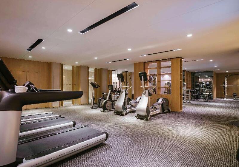 בית מלון כפרי Pullman Shanghai Jing An