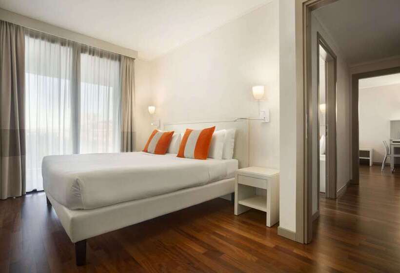 Hotell Ramada Plaza by Wyndham Milano