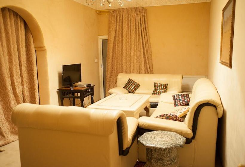 فندق Saghro