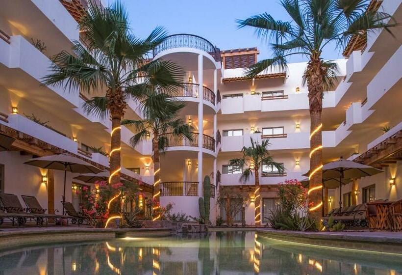 هتل Santa Fe Loreto by Villa Group