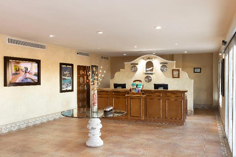 هتل Santa Fe Loreto by Villa Group
