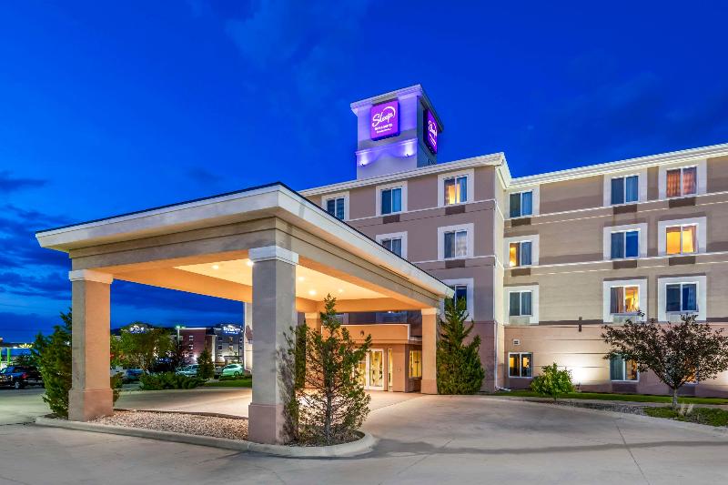 هتل Sleep Inn & Suites