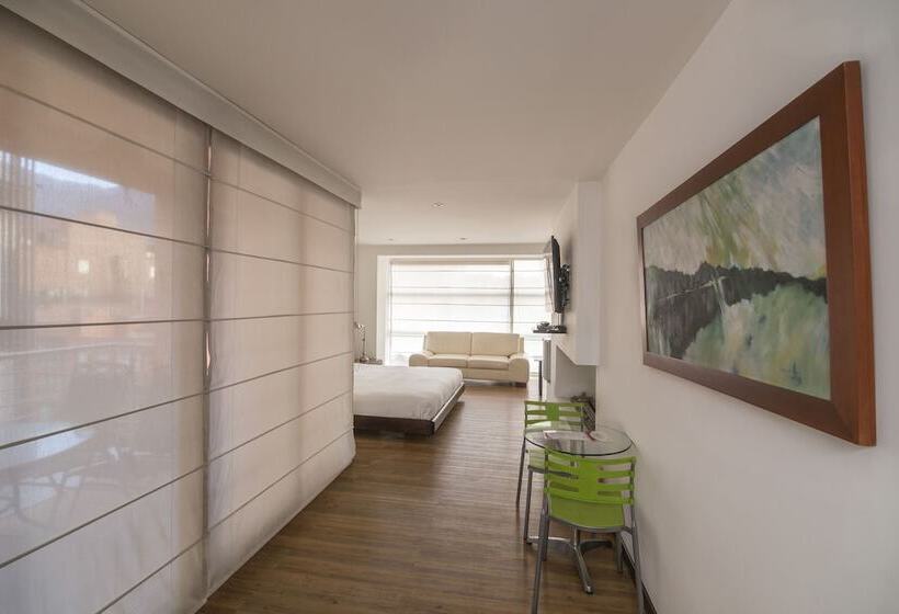Fotos del hotel Suites Casa 95:  13