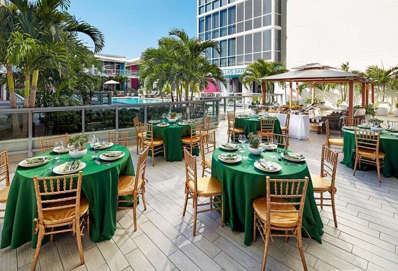 Fotos del hotel The Gabriel Miami Downtown, Curio Collection By Hilton:  5
