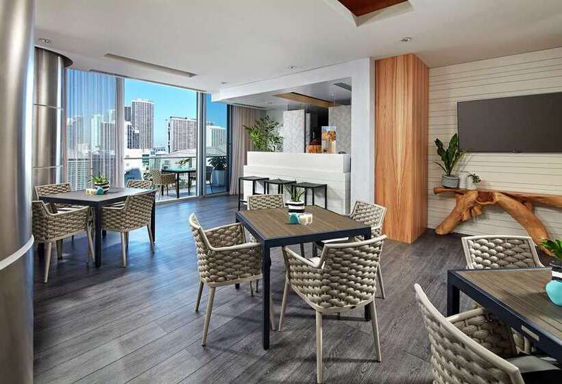 Fotos del hotel The Gabriel Miami Downtown, Curio Collection By Hilton:  6