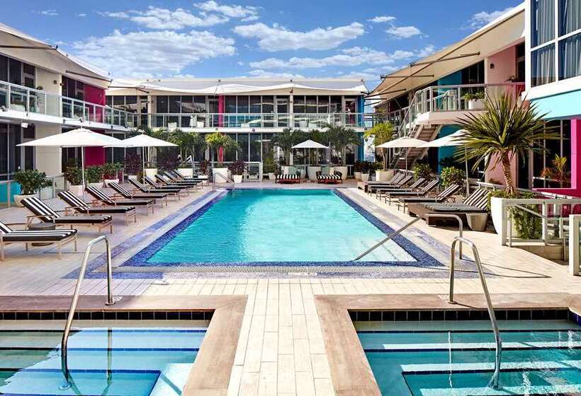 Fotos del hotel The Gabriel Miami Downtown, Curio Collection By Hilton:  14