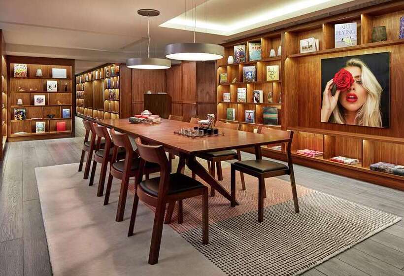 Fotos del hotel The Gabriel Miami Downtown, Curio Collection By Hilton:  21